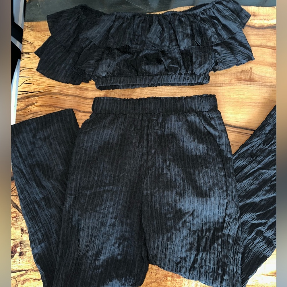 Off shoulder top and pants set. NWOT